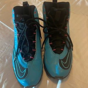 Ken Griffen Air Nike Blue and black Size 9.5 like new